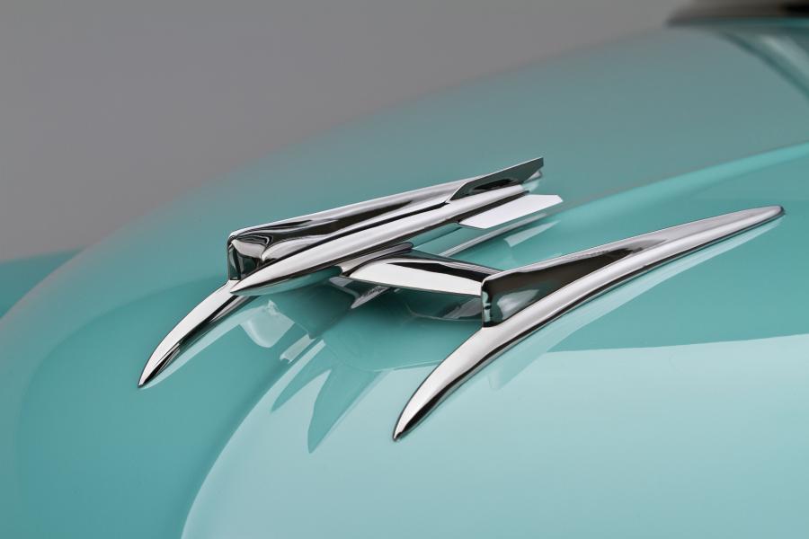  Oldsmobile 98 Convertible 1951 года  (фото 14 из 19)